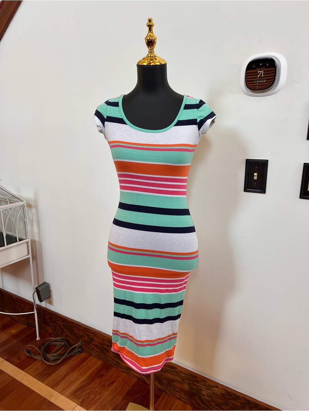 Striped Scoop Neck Bodycon Dress in Mint and Coral S